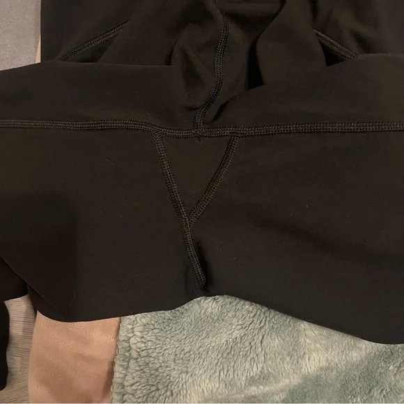 Lululemon Train Times 17” Crop Black Leggings - Picture 7 of 9